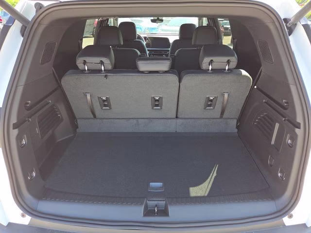 2026 Summit White Chevrolet Traverse LT AWD SUV