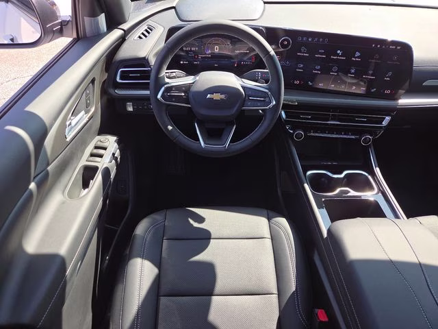 2026 Summit White Chevrolet Traverse LT AWD SUV