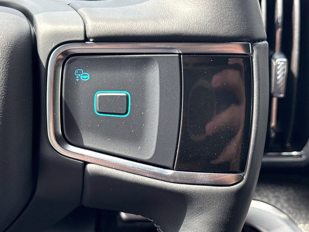 2026 Glacier Gray Metallic Tri-Coat Ford Expedition Tremor 4X4 SUV