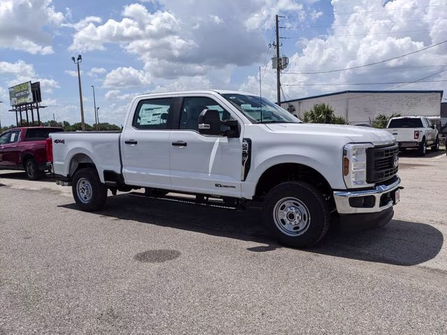 2026 Oxford White Ford Super Duty F-250 SRW XL 4X4 Truck