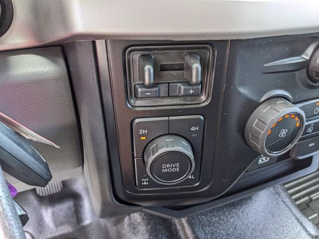 2026 Oxford White Ford Super Duty F-250 SRW XL 4X4 Truck