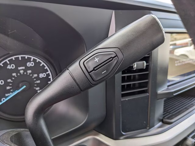 2026 Oxford White Ford Super Duty F-250 SRW XL 4X4 Truck