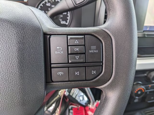 2026 Oxford White Ford Super Duty F-250 SRW XL 4X4 Truck