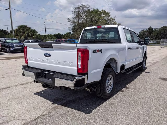 2026 Oxford White Ford Super Duty F-250 SRW XL 4X4 Truck