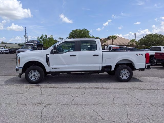 2026 Oxford White Ford Super Duty F-250 SRW XL 4X4 Truck