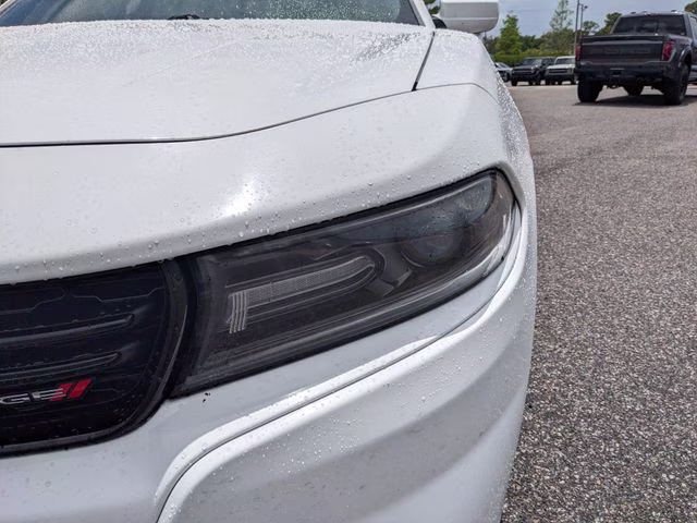 2018 White Knuckle Clearcoat Dodge Charger SXT RWD Sedan