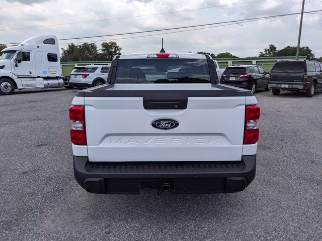 2026 Oxford White Ford Maverick XL FWD Truck