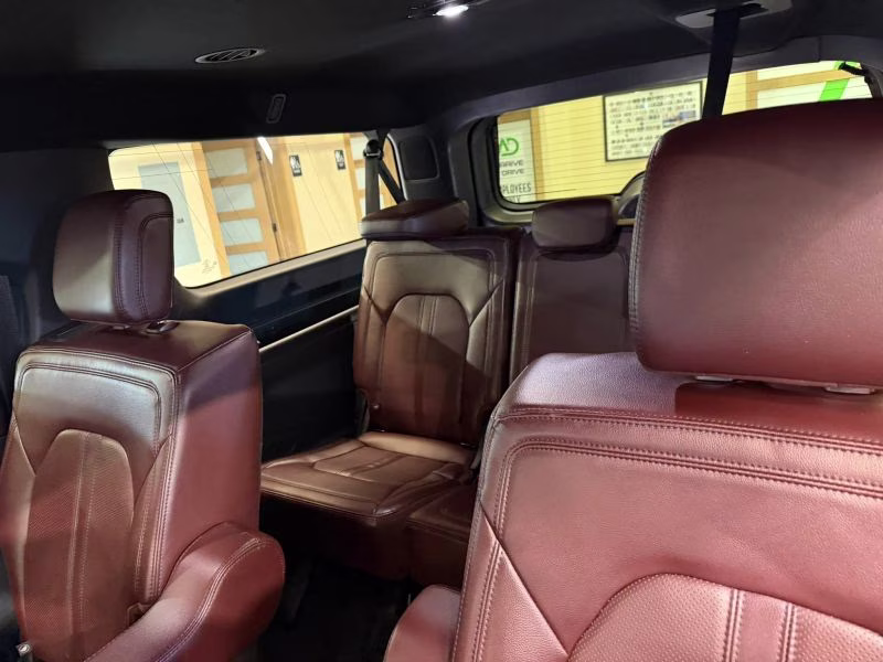 2024 Ford Expedition Max Limited Sport Utility 4D 4X4