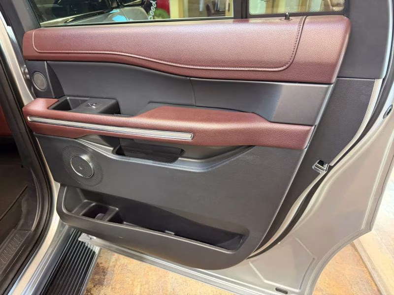 2024 Ford Expedition Max Limited Sport Utility 4D 4X4