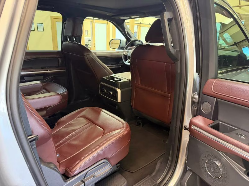 2024 Ford Expedition Max Limited Sport Utility 4D 4X4