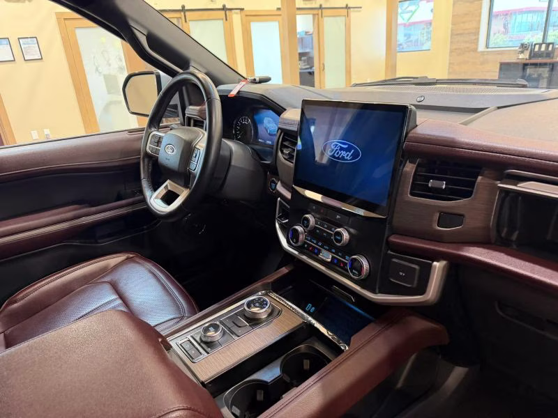 2024 Ford Expedition Max Limited Sport Utility 4D 4X4