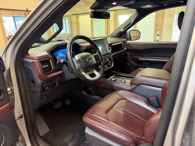 2024 Ford Expedition Max Limited Sport Utility 4D 4X4