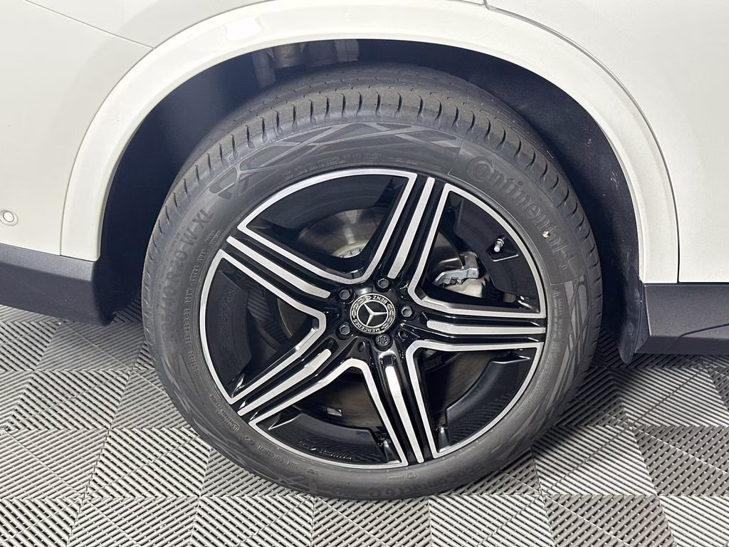 2023 Polar White Mercedes-Benz GLC GLC 300 RWD SUV