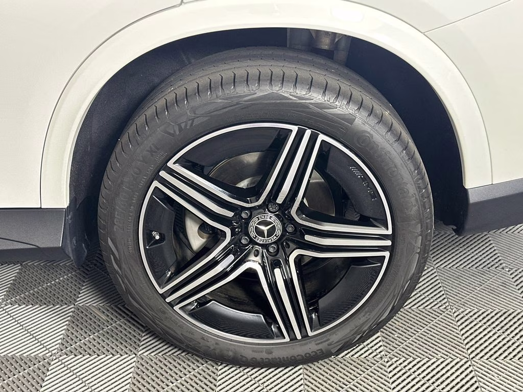 2023 Polar White Mercedes-Benz GLC GLC 300 RWD SUV