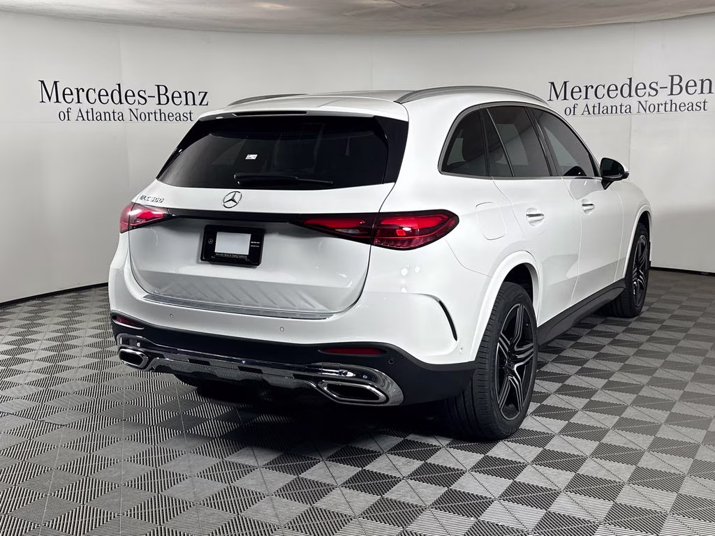 2023 Polar White Mercedes-Benz GLC GLC 300 RWD SUV
