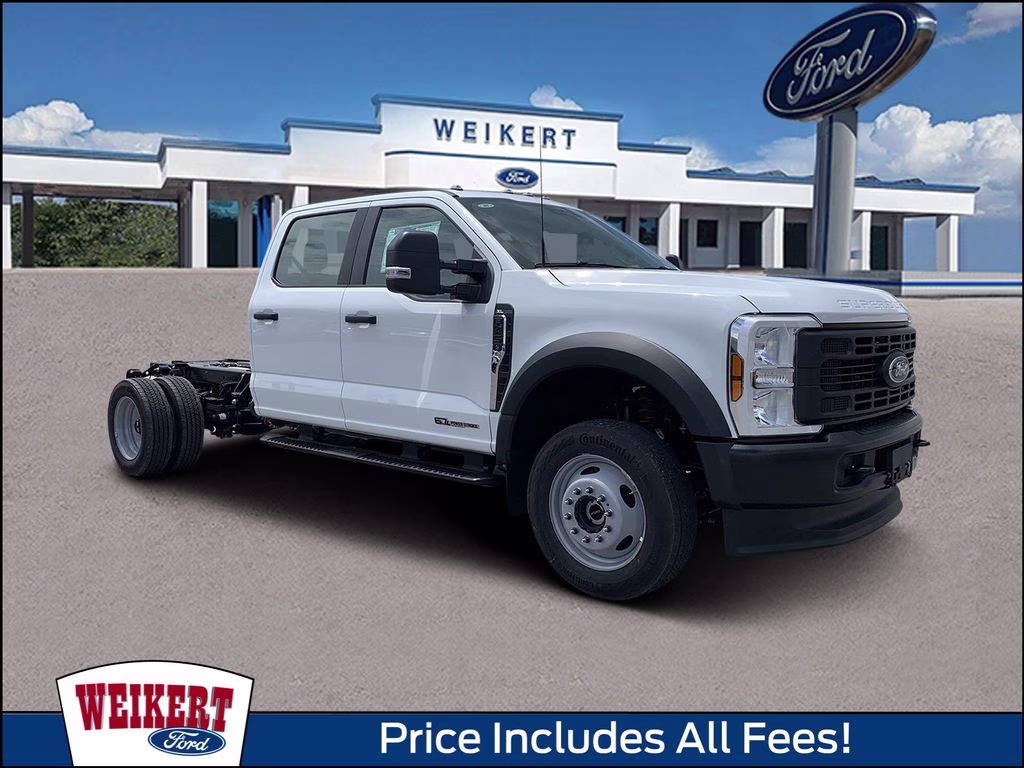 2026 Oxford White Ford Super Duty F-450 DRW XL 4X4 Chassis