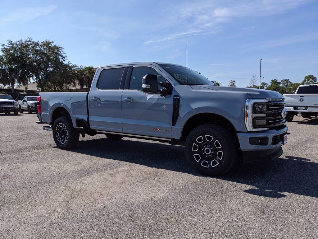 2026 Glacier Gray Metallic TriCoat Ford Super Duty F-350 SRW Platinum 4X4 Truck