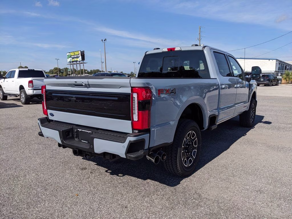 2026 Glacier Gray Metallic TriCoat Ford Super Duty F-350 SRW Platinum 4X4 Truck