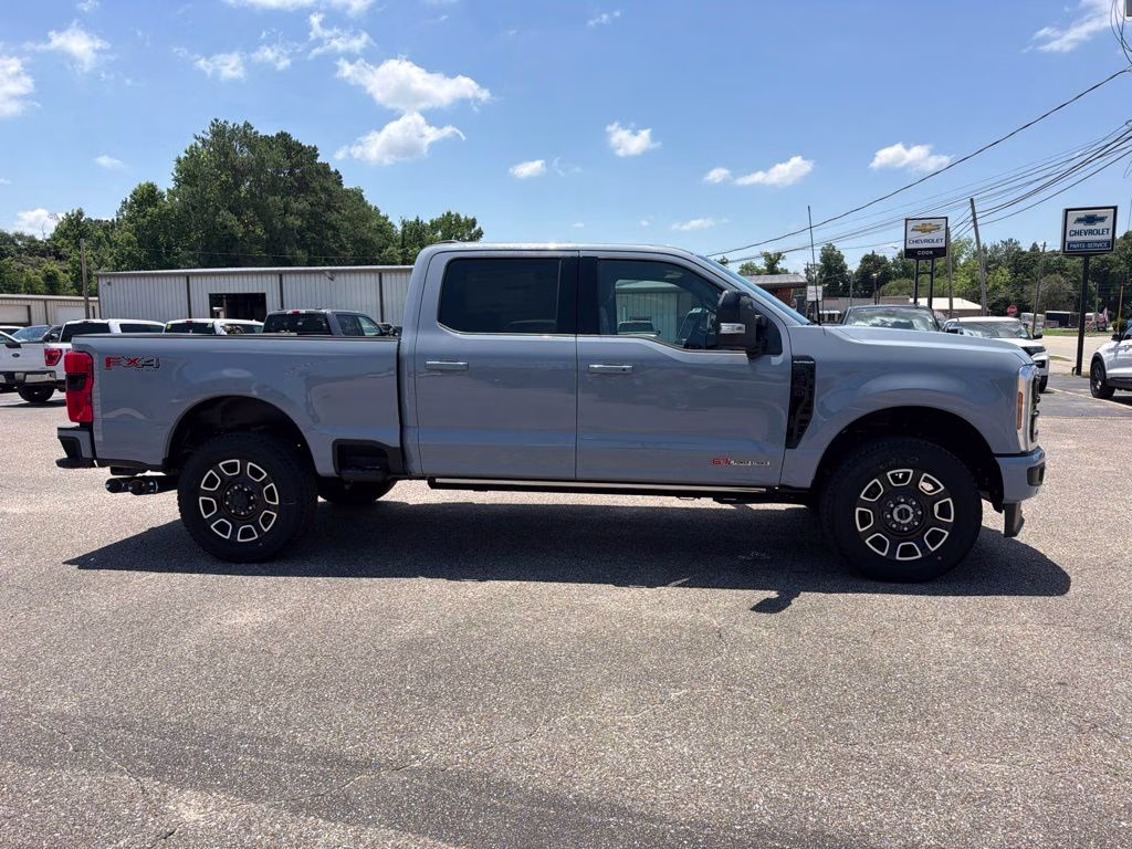 2026 Glacier Gray Metallic TriCoat Ford Super Duty F-350 SRW Platinum 4X4 Truck