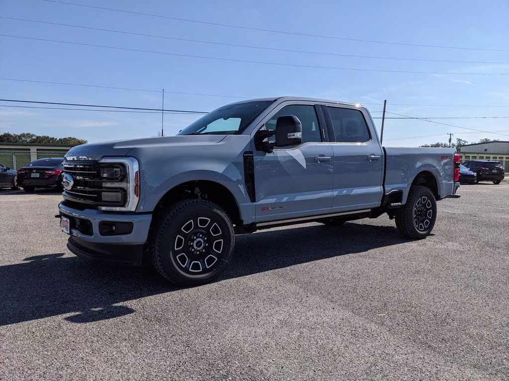 2026 Glacier Gray Metallic TriCoat Ford Super Duty F-350 SRW Platinum 4X4 Truck