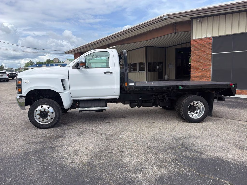 2023 Summit White Chevrolet Silverado 4500HD Work Truck 4X4 Truck