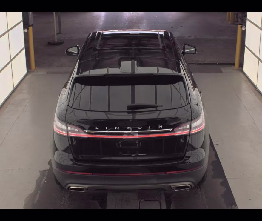 2022 Infinite Black Metallic Clearcoat Lincoln Nautilus Reserve AWD SUV