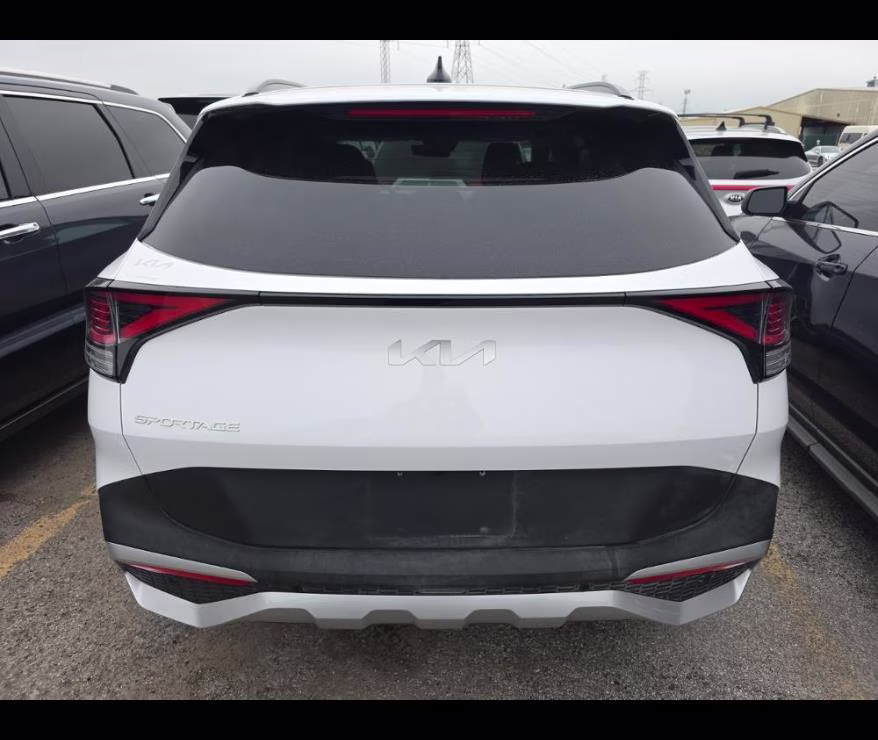 2025 Glacial White Pearl Kia Sportage EX FWD SUV