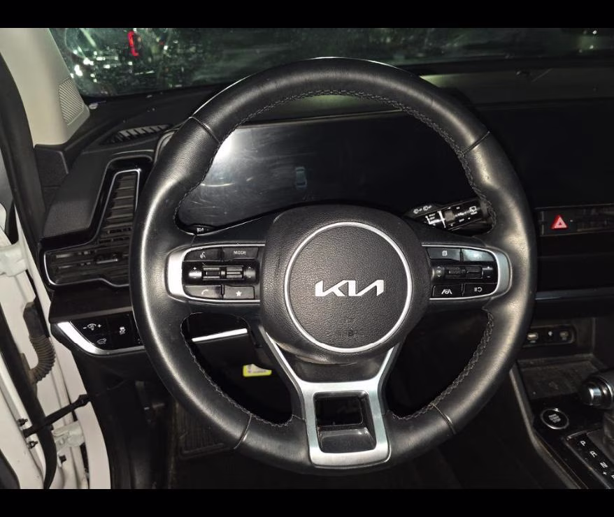 2025 Glacial White Pearl Kia Sportage EX FWD SUV