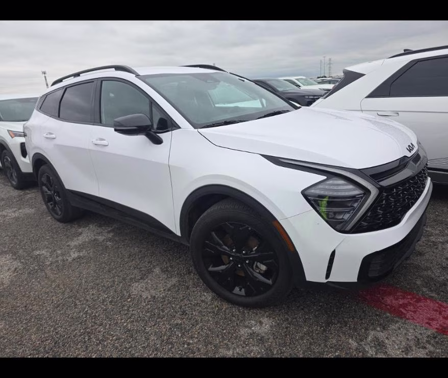 2025 Glacial White Pearl Kia Sportage X-Line AWD SUV