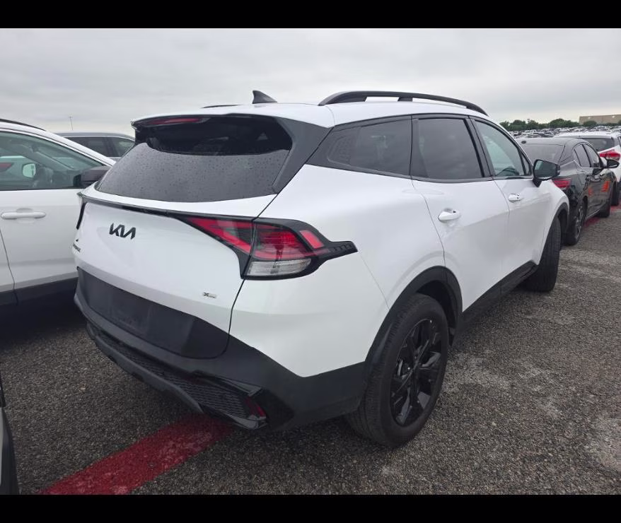 2025 Glacial White Pearl Kia Sportage X-Line AWD SUV