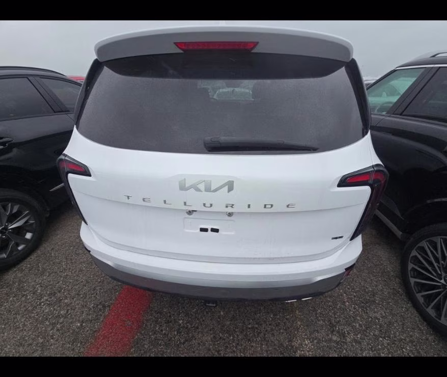 2024 Glacial White Pearl Kia Telluride SX AWD SUV