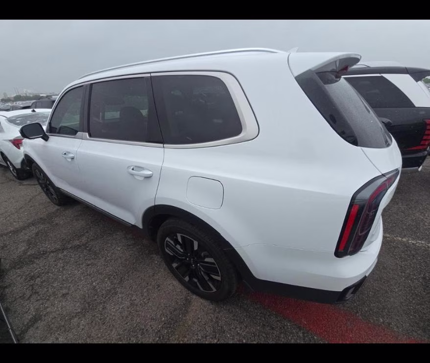2024 Glacial White Pearl Kia Telluride SX AWD SUV