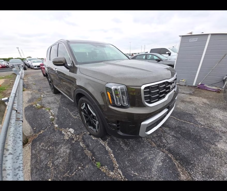 2024 Dark Moss Kia Telluride S FWD SUV