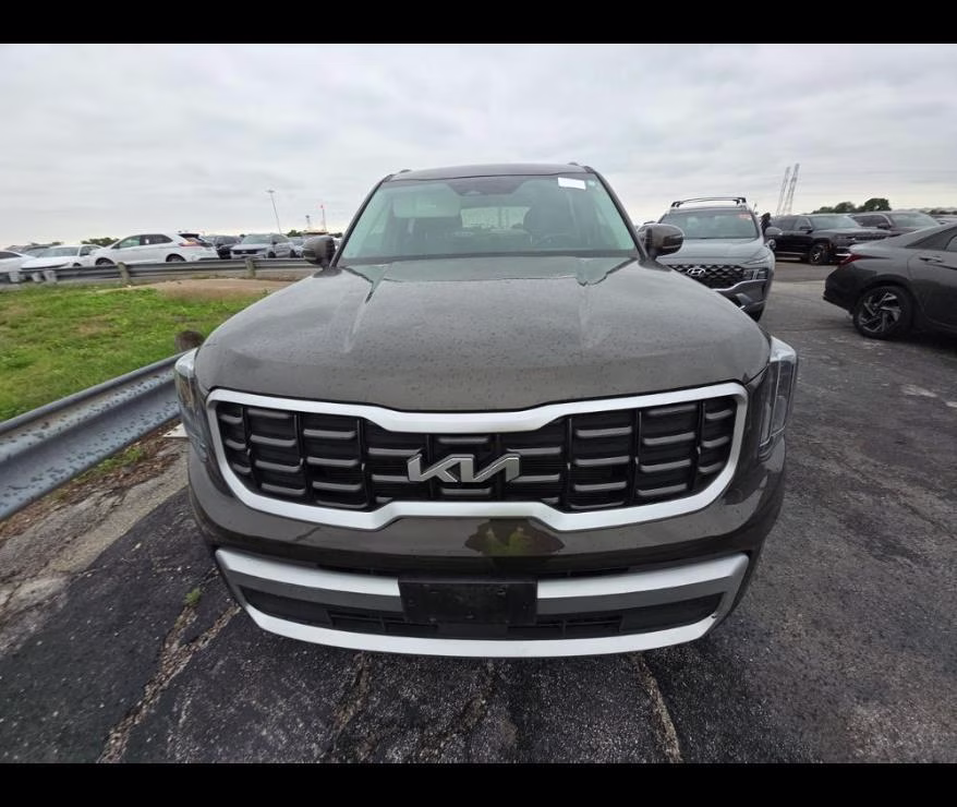 2024 Dark Moss Kia Telluride S FWD SUV
