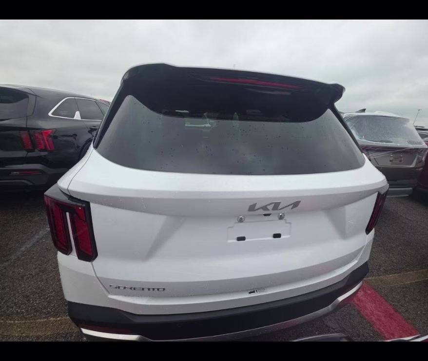 2024 Glacial White Pearl Kia Sorento SX FWD SUV
