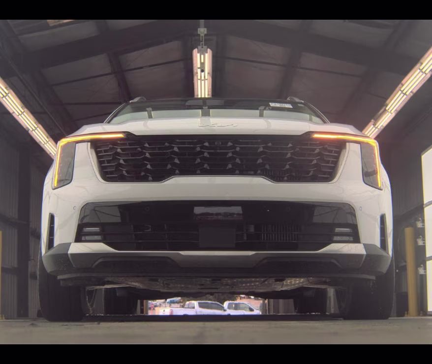 2024 Glacial White Pearl Kia Sorento SX FWD SUV