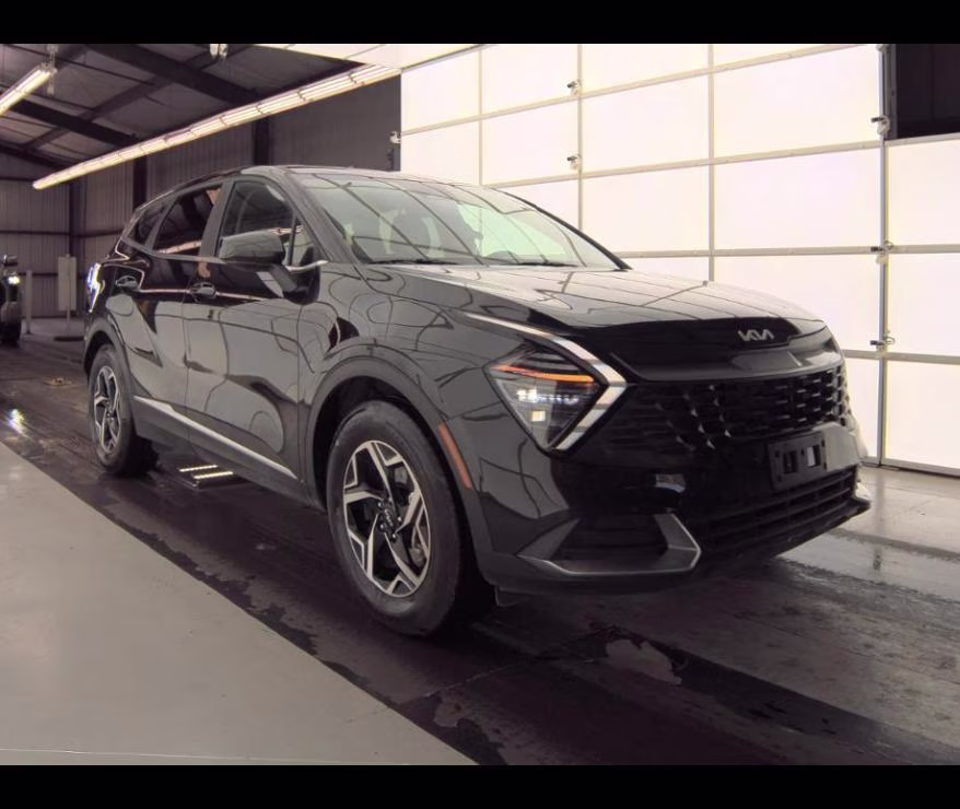 2025 Fusion Black Kia Sportage LX FWD SUV
