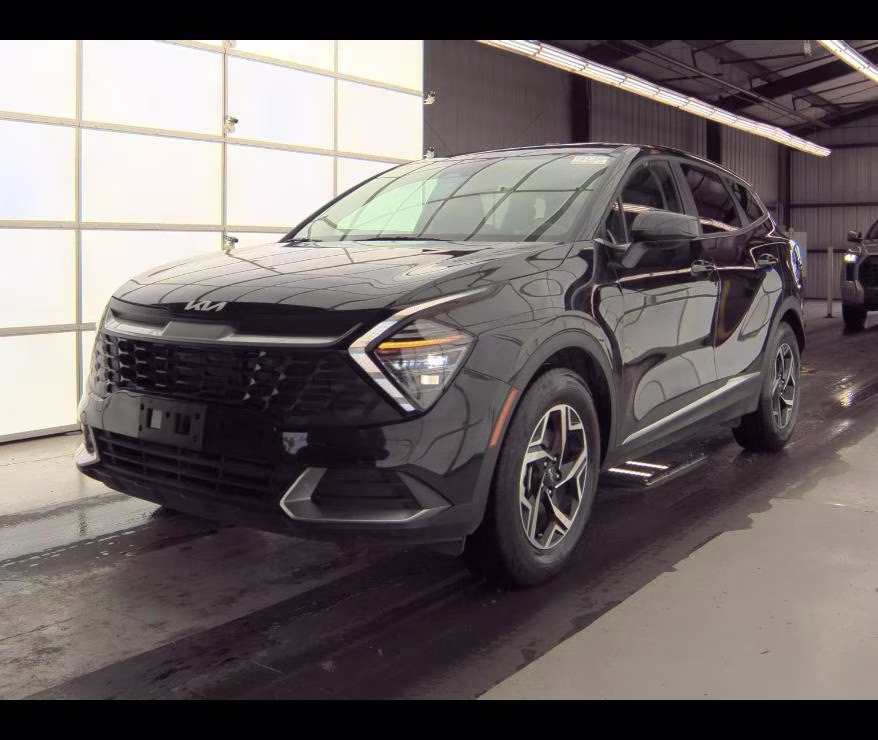 2025 Fusion Black Kia Sportage LX FWD SUV