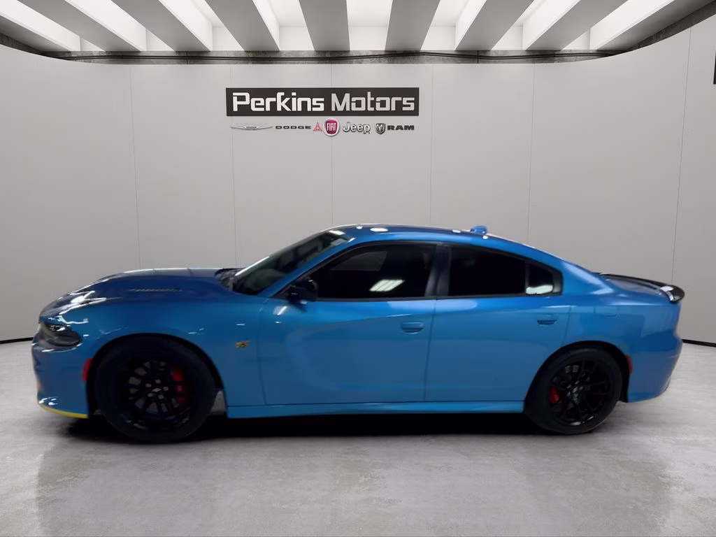 2023 B5 Blue Pearlcoat Dodge Charger R/T Scat Pack RWD Sedan