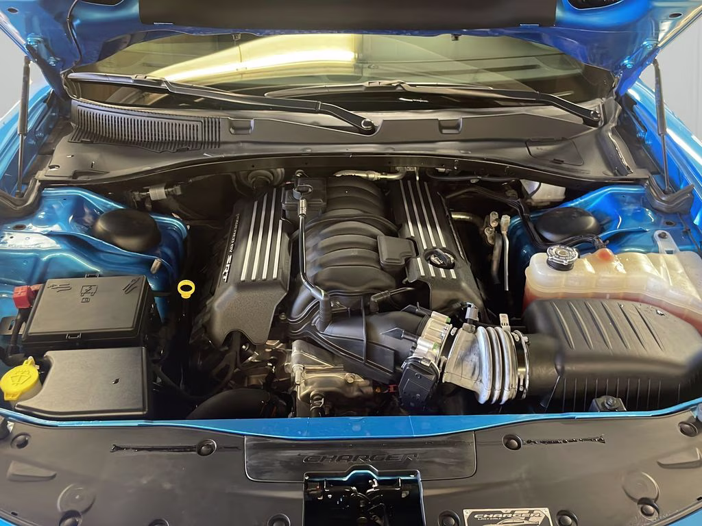 2023 B5 Blue Pearlcoat Dodge Charger R/T Scat Pack RWD Sedan