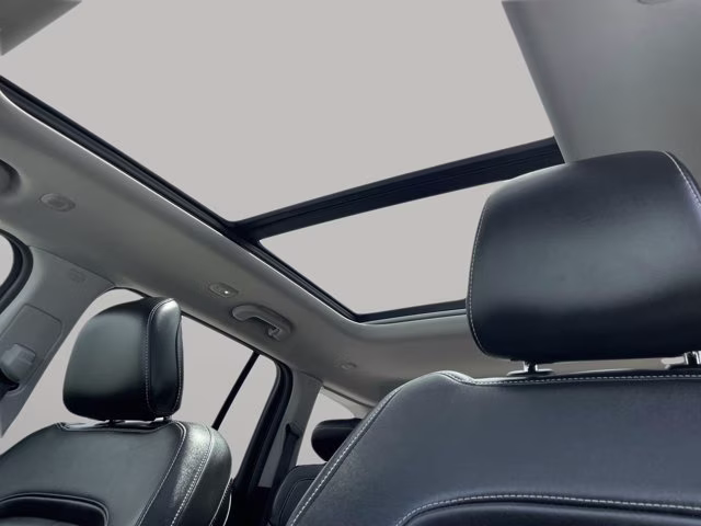 2022 Bright White Clearcoat Jeep Grand Cherokee 4xe 4xe 4X4 SUV