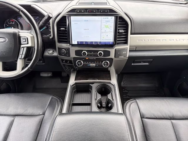 2022 White Metallic Ford Super Duty F-350 DRW Lariat 4X4 Truck