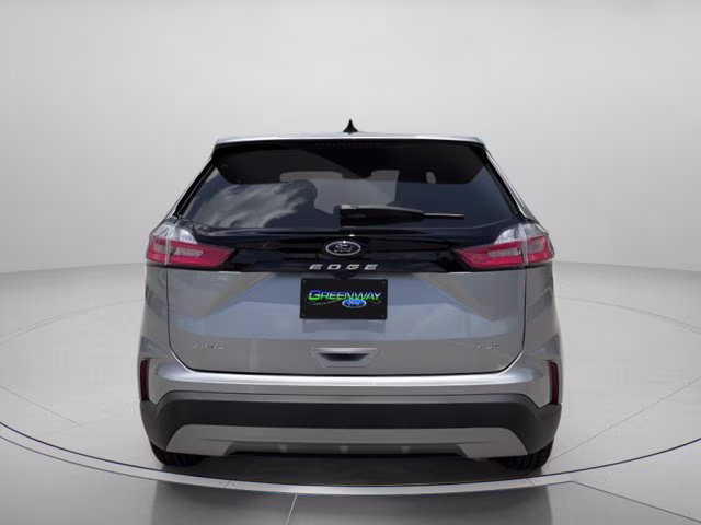 2024 Silver Metallic Ford Edge SEL AWD SUV