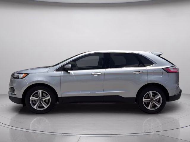 2024 Silver Metallic Ford Edge SEL AWD SUV