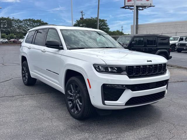 2026 Bright White Clearcoat Jeep Grand Cherokee L Limited Reserve 4X4 SUV
