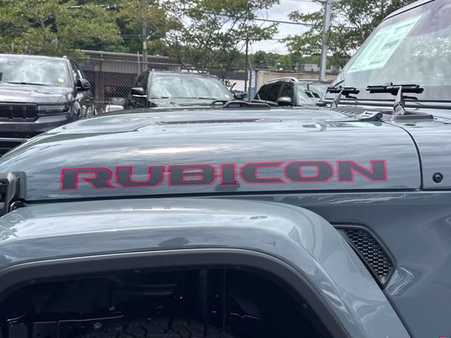 2026 Anvil Clearcoat Jeep Gladiator Rubicon X 4X4 Truck