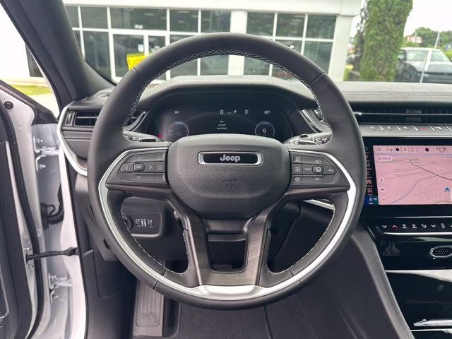 2026 Bright White Clearcoat Jeep Grand Cherokee L Limited Reserve 4X4 SUV