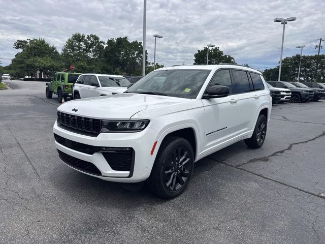 2026 Bright White Clearcoat Jeep Grand Cherokee L Limited Reserve 4X4 SUV