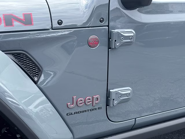 2026 Anvil Clearcoat Jeep Gladiator Rubicon X 4X4 Truck