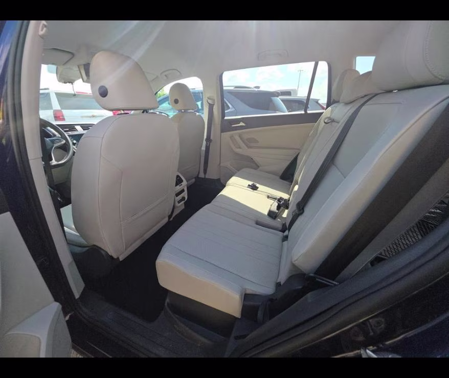2022 Atlantic Blue Metallic Volkswagen Tiguan SE AWD SUV